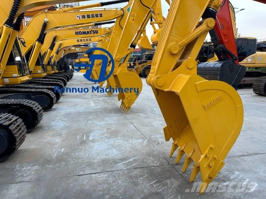 Komatsu PC 220-8 Bandgrävare