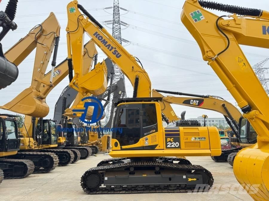 Komatsu PC 220-8 Bandgrävare