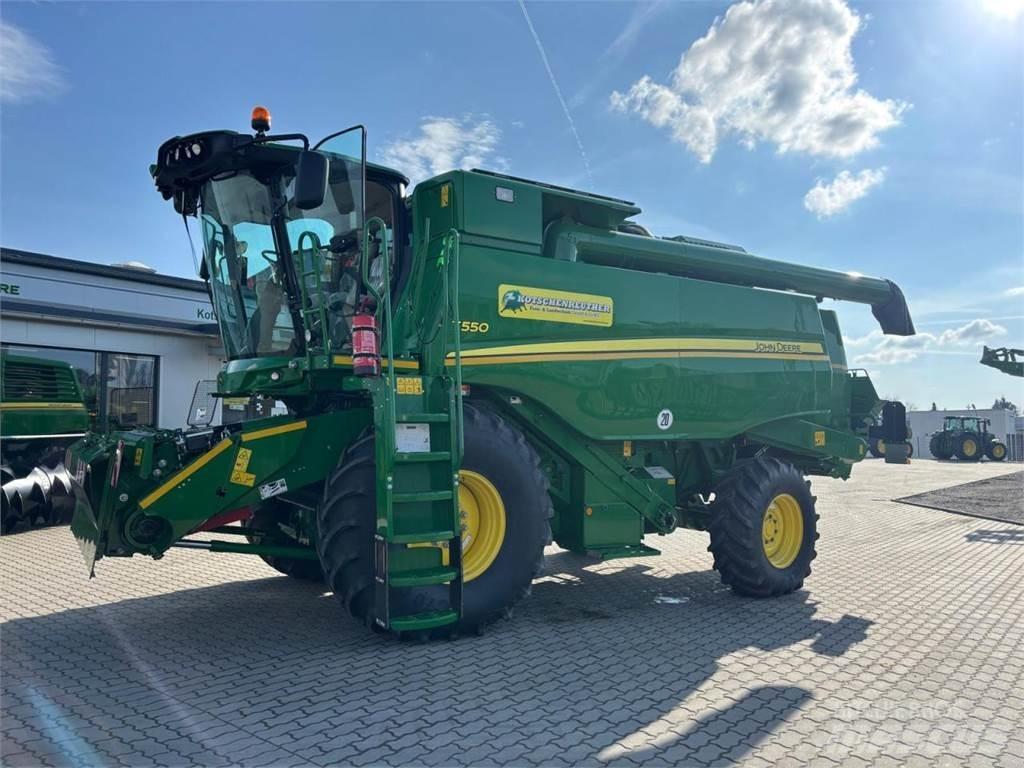 John Deere T550 Skördetröskor