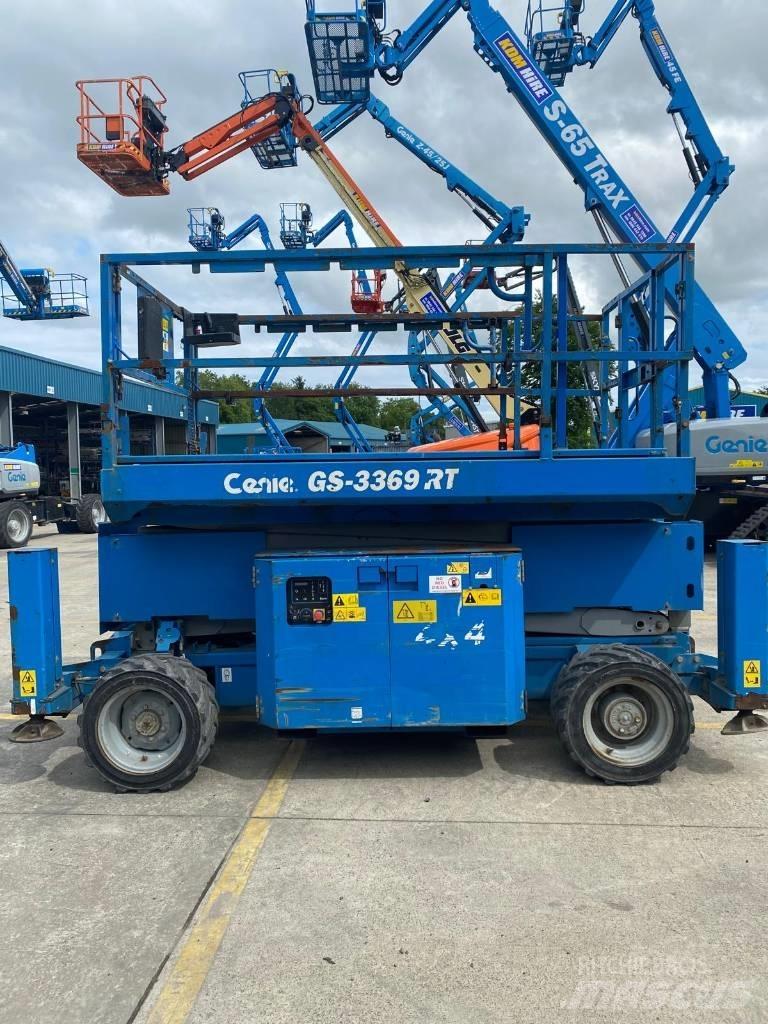 Genie GS 3369 RT Saxliftar