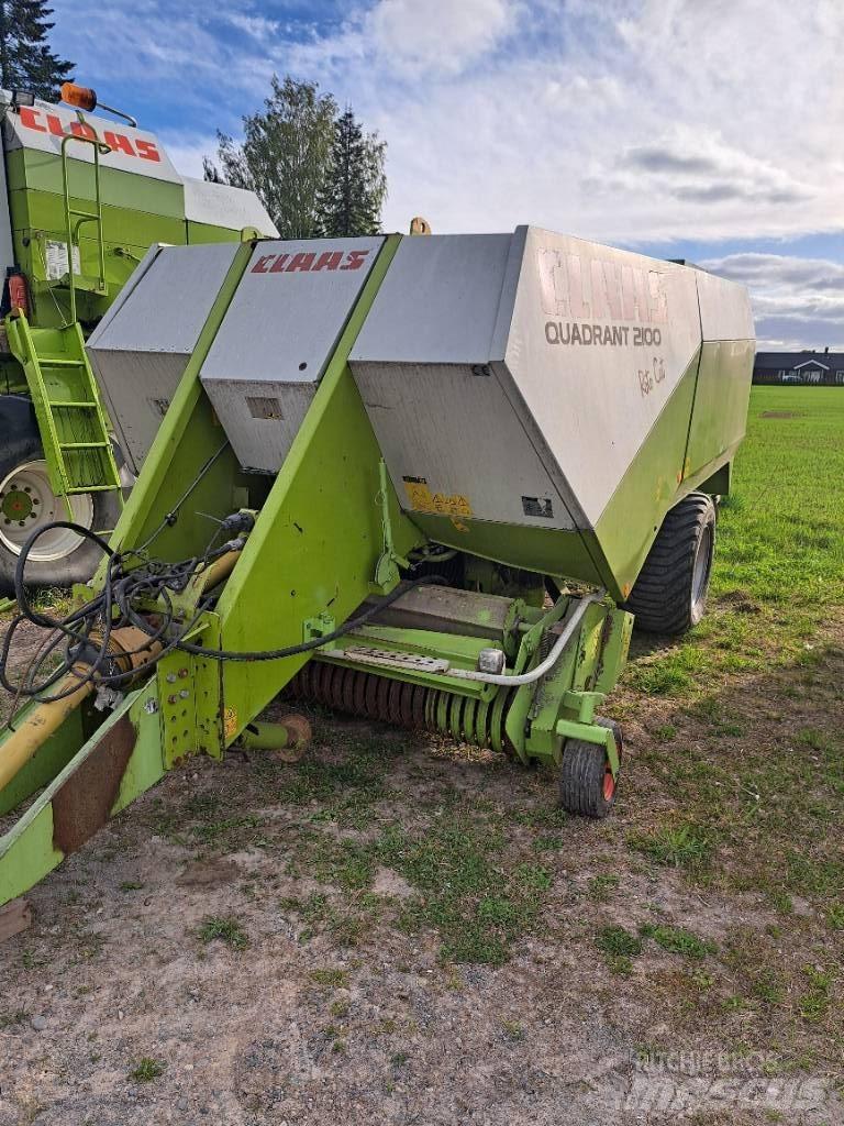 CLAAS 2100RC Fyrkantspressar