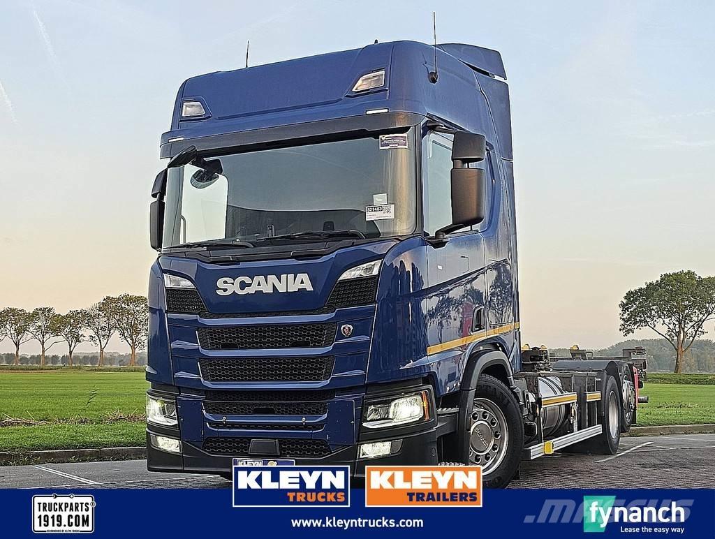 Scania R410 LNG Lastväxlare med kabellift