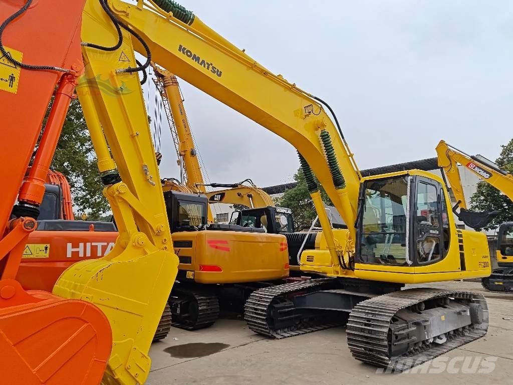 Komatsu PC 200-6 Bandgrävare