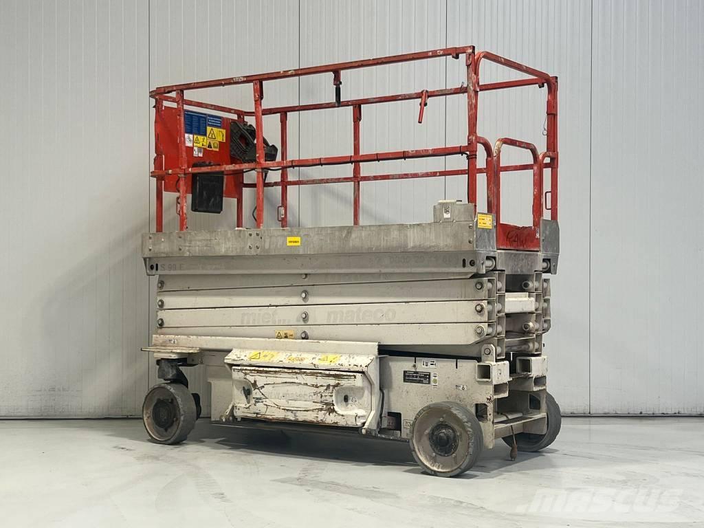 JLG 2646 ES Saxliftar