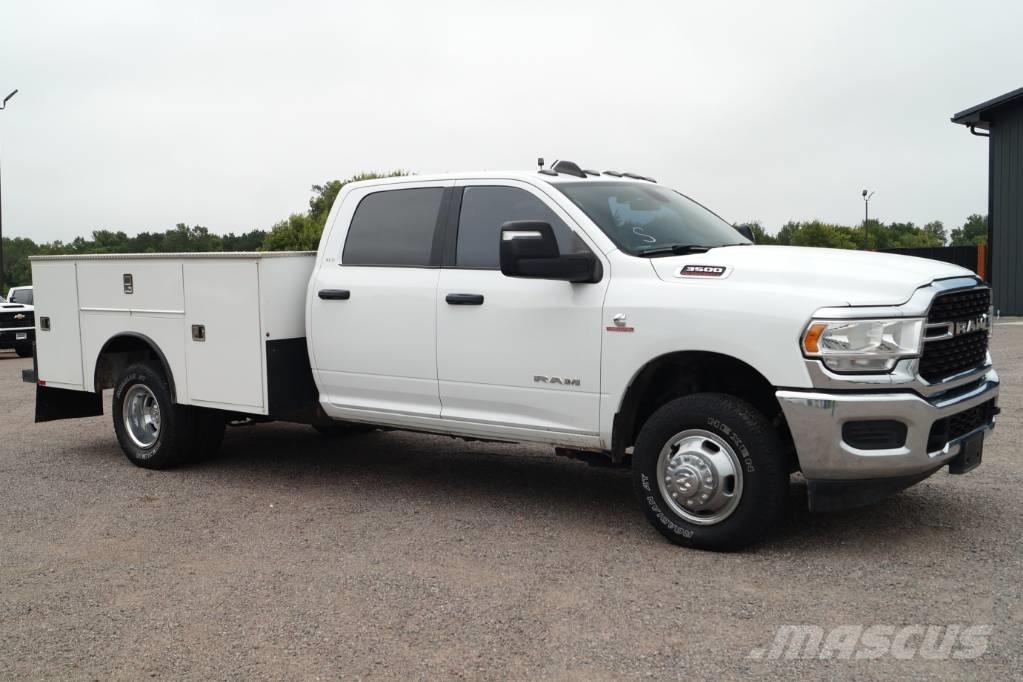 RAM 3500 SLT Flakbilar/Pickuper