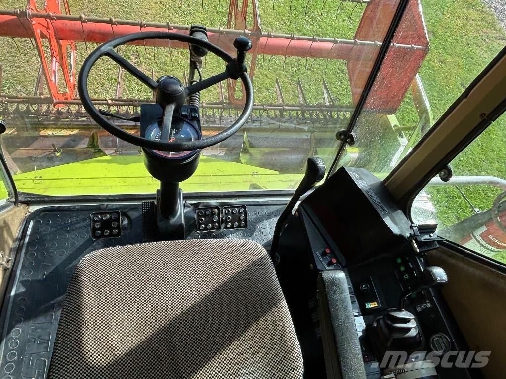 CLAAS Dominator 78 Skördetröskor