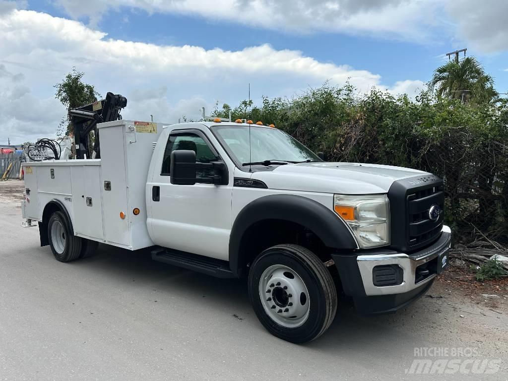 Ford F 550 Flakbilar/Pickuper