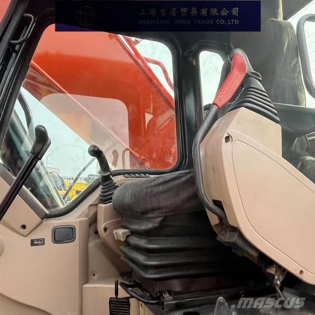 Doosan DH 300 Bandgrävare