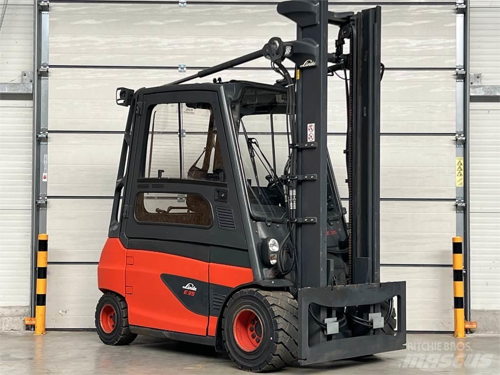 Linde E35L-01 Elmotviktstruckar