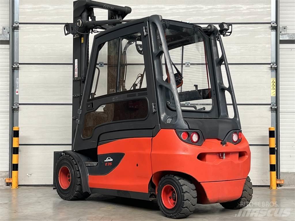 Linde E35L-01 Elmotviktstruckar