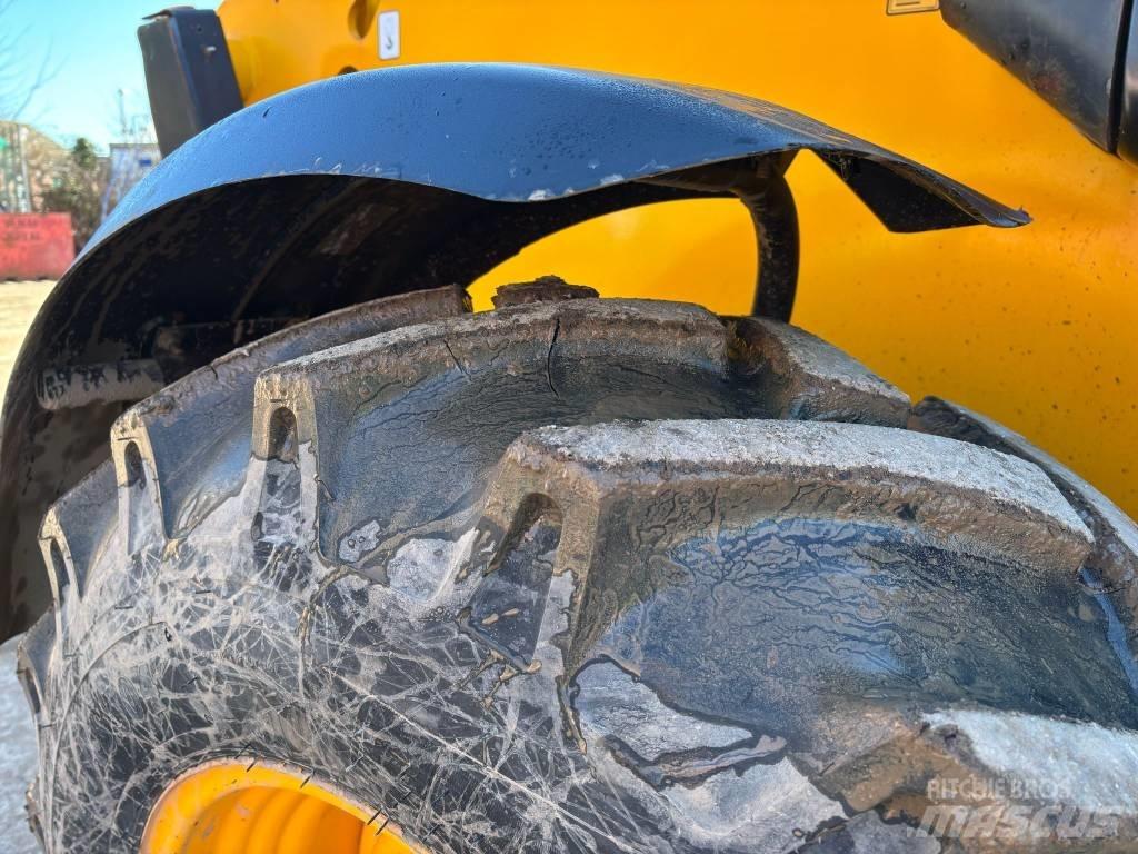 JCB 540-140 Hi Vis Teleskoplastare