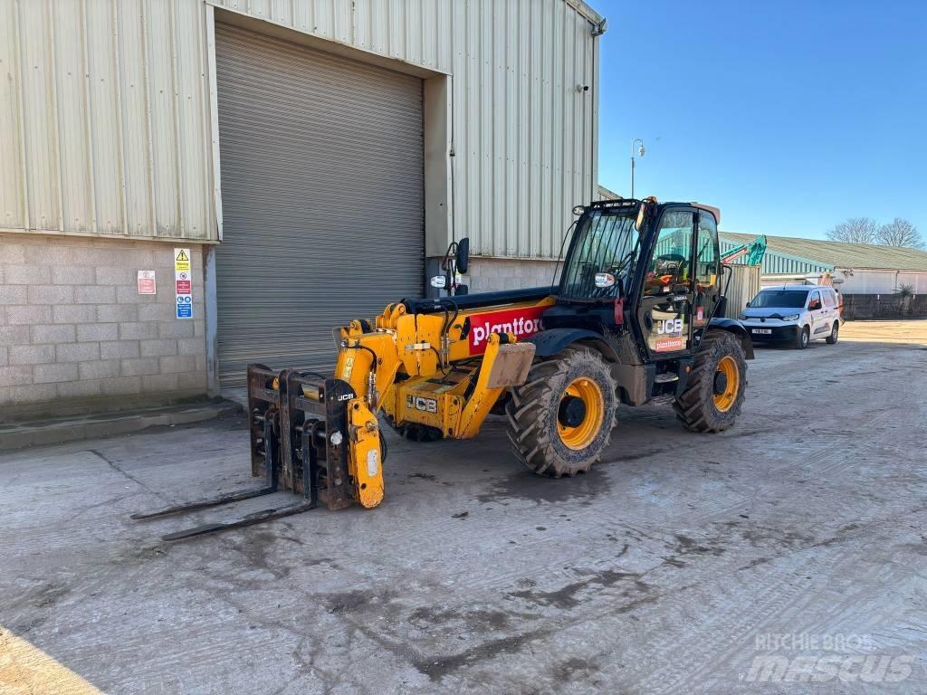 JCB 540-140 Hi Vis Teleskoplastare