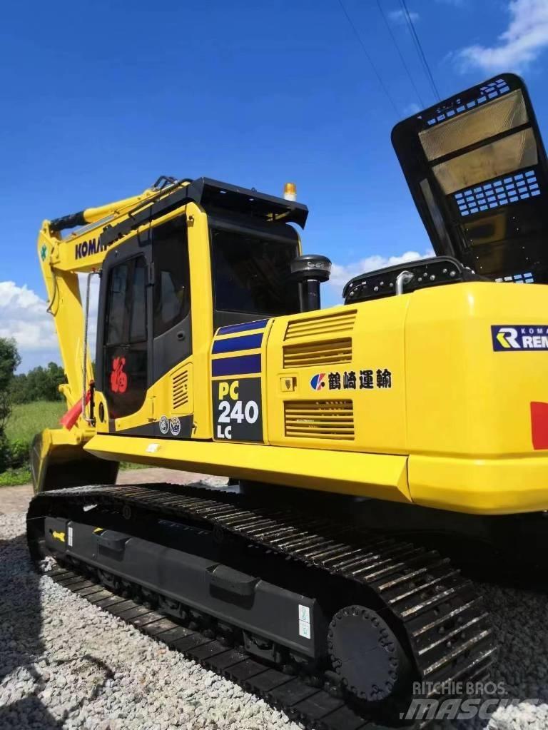 Komatsu PC 240 LC-8 Bandgrävare