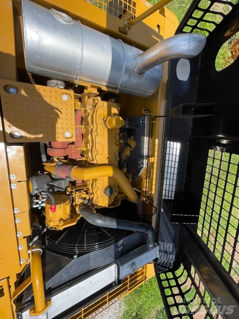 CAT 329 D Bandgrävare