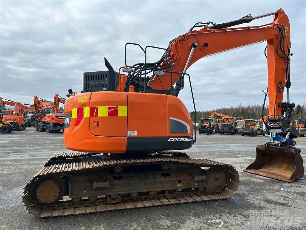 Doosan DX235LCR-5 Bandgrävare