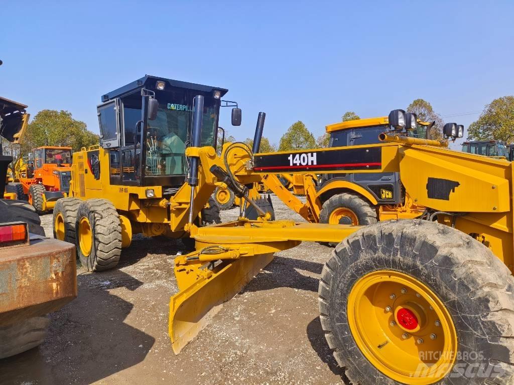 CAT 140 H Väghyvlar