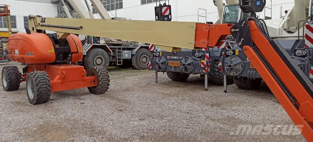 JLG 860 SJ Teleskop bomliftar