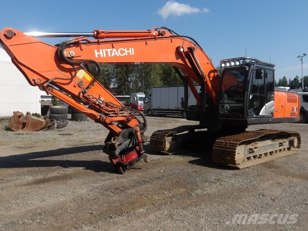 Hitachi ZX 250 LC-3 Bandgrävare