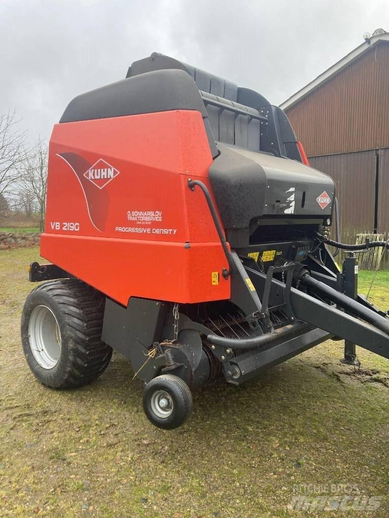 Kuhn VB 2190 Rundbalspressar