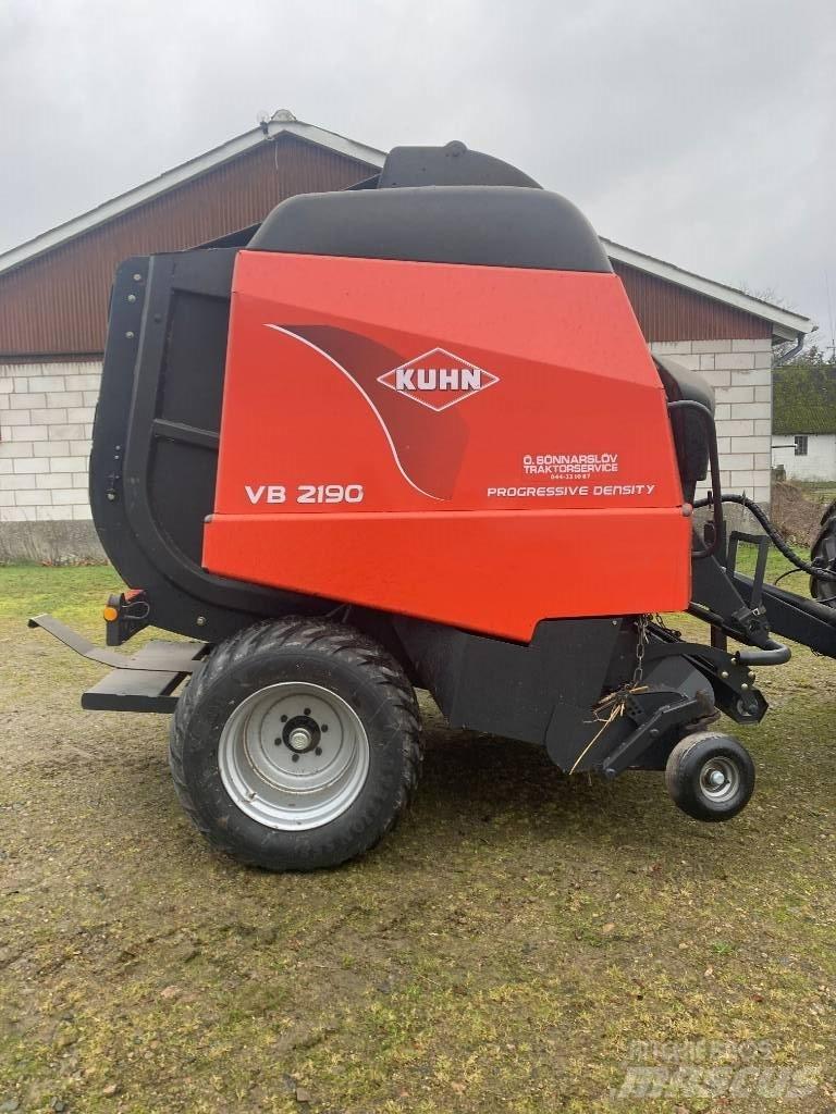 Kuhn VB 2190 Rundbalspressar