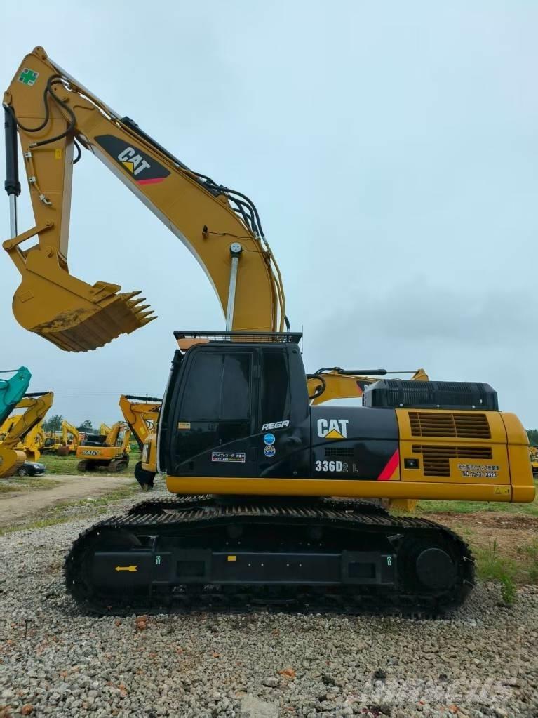 CAT 336 D Bandgrävare