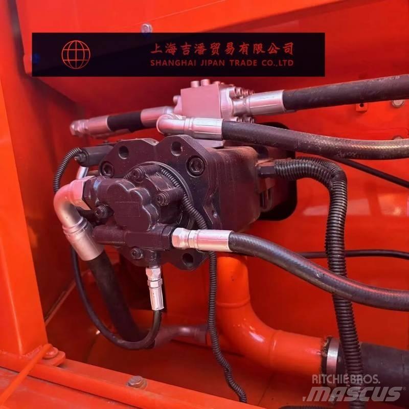 Doosan DX 150 Midigrävmaskiner 7t - 12t