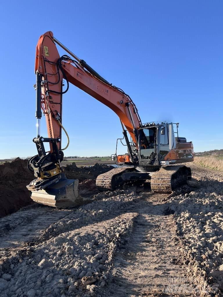 Doosan DX255 LC-7 Bandgrävare