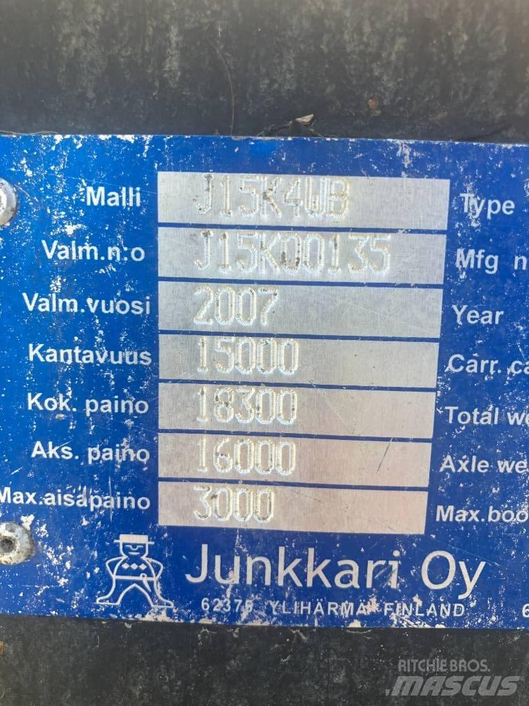 Kverneland Junkkari Kombivagnar