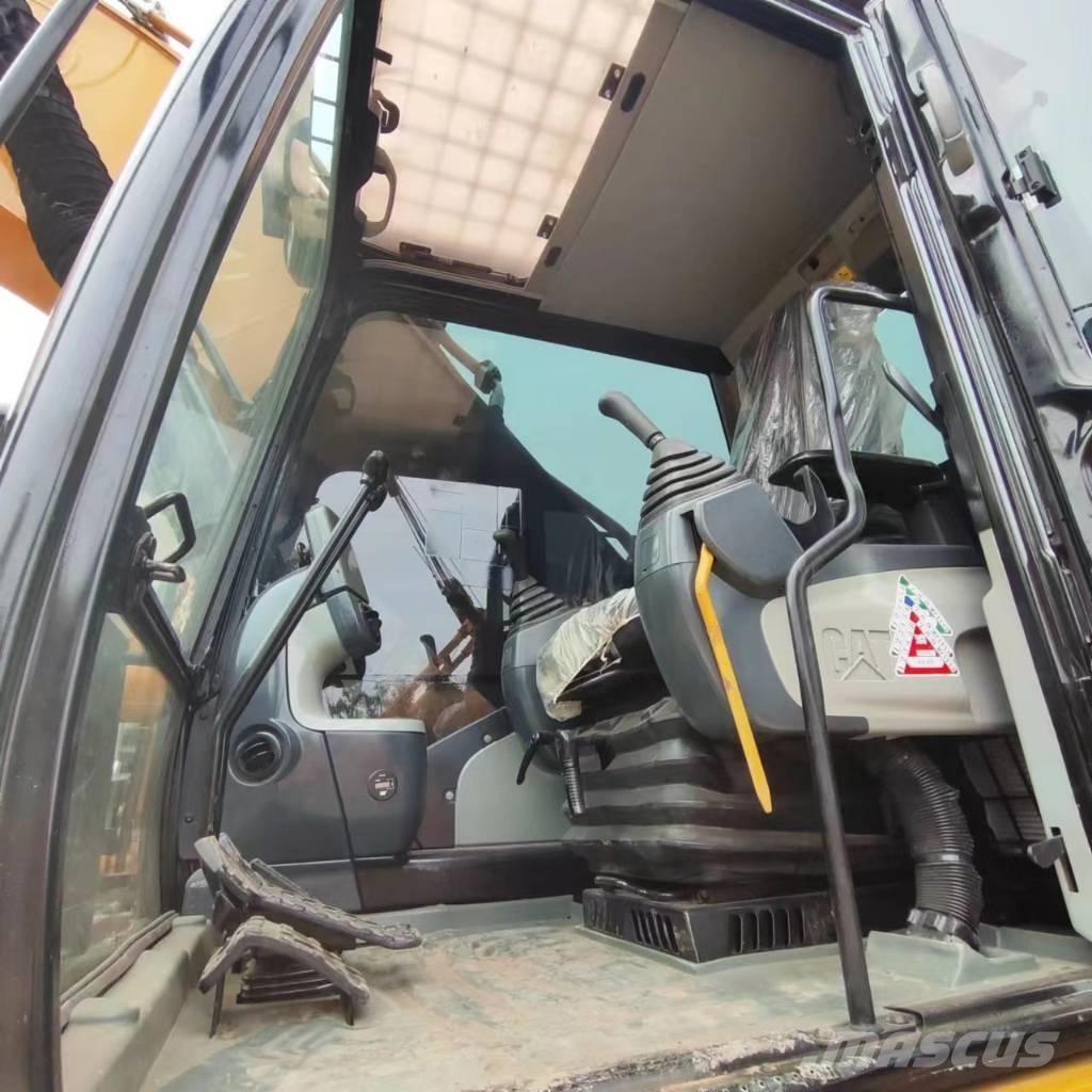 CAT 336 D L Bandgrävare
