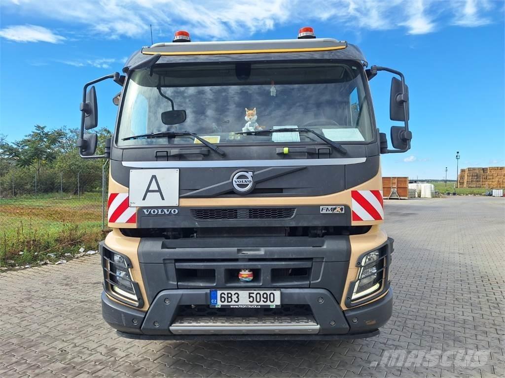 Volvo FMX 380 6X2 Chassier