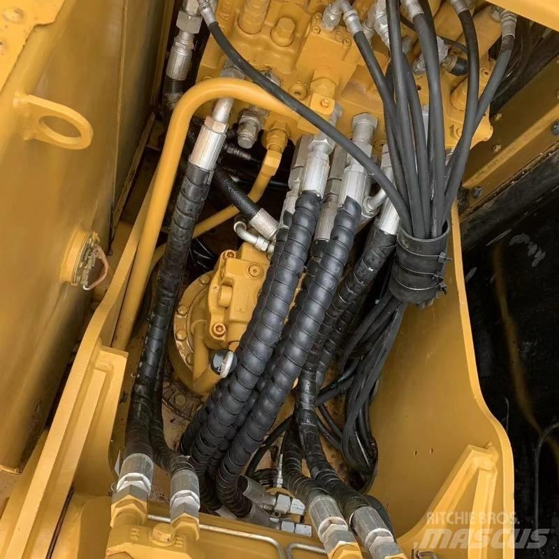 CAT 312 D Bandgrävare