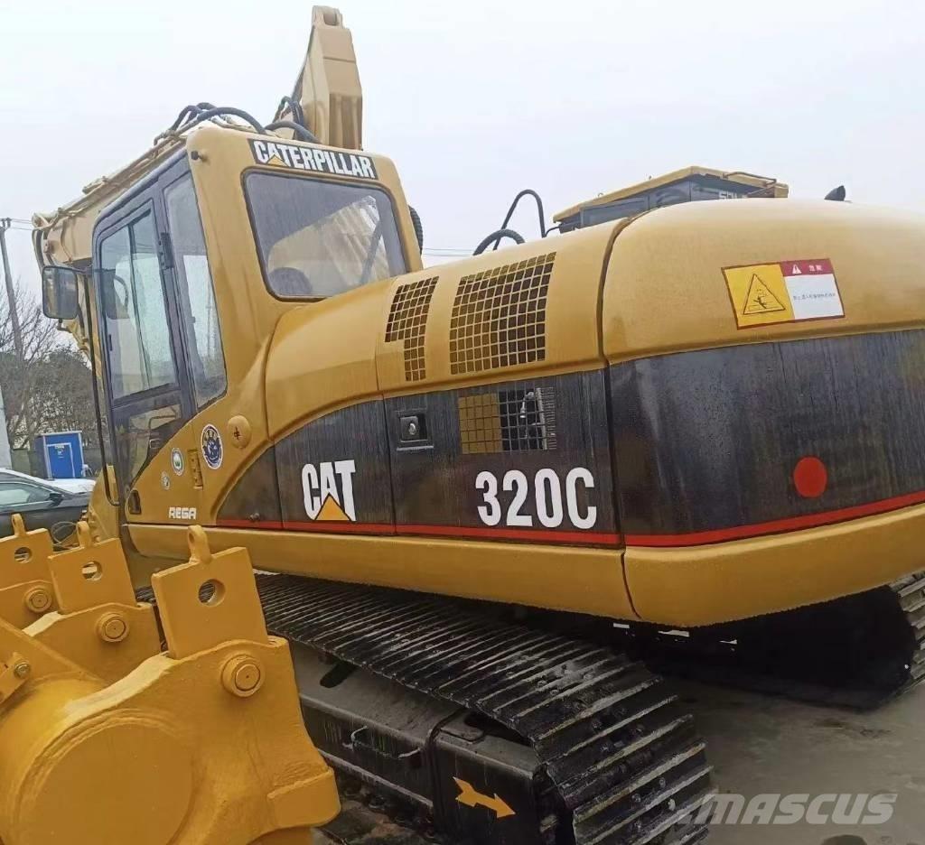 CAT 320 C Bandgrävare