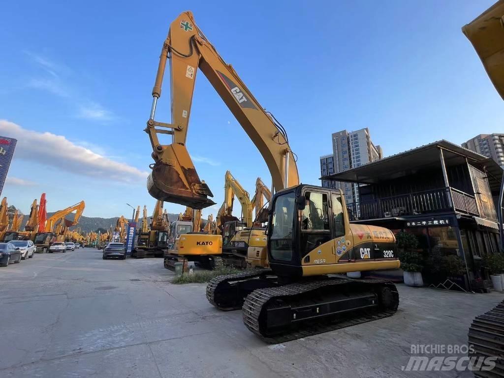 CAT 320C Midigrävmaskiner 7t - 12t