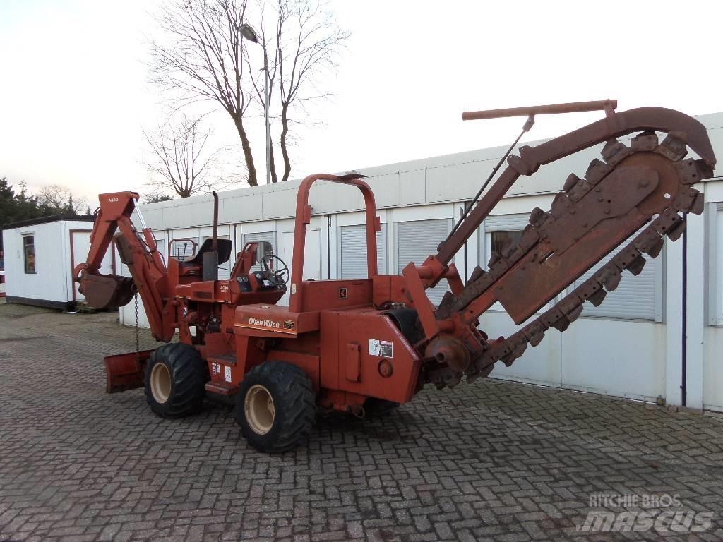 Ditch Witch 4010 DD Kedjegrävmaskiner