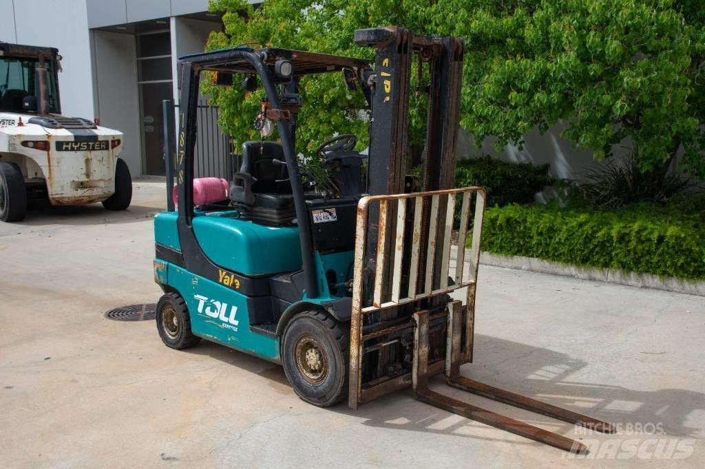 Yale GLP050LX Gasolmotviktstruckar