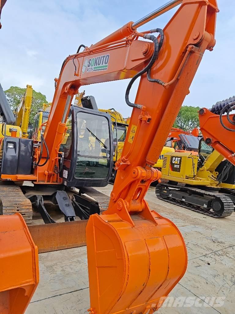 Hitachi ZX 70 Midigrävmaskiner 7t - 12t