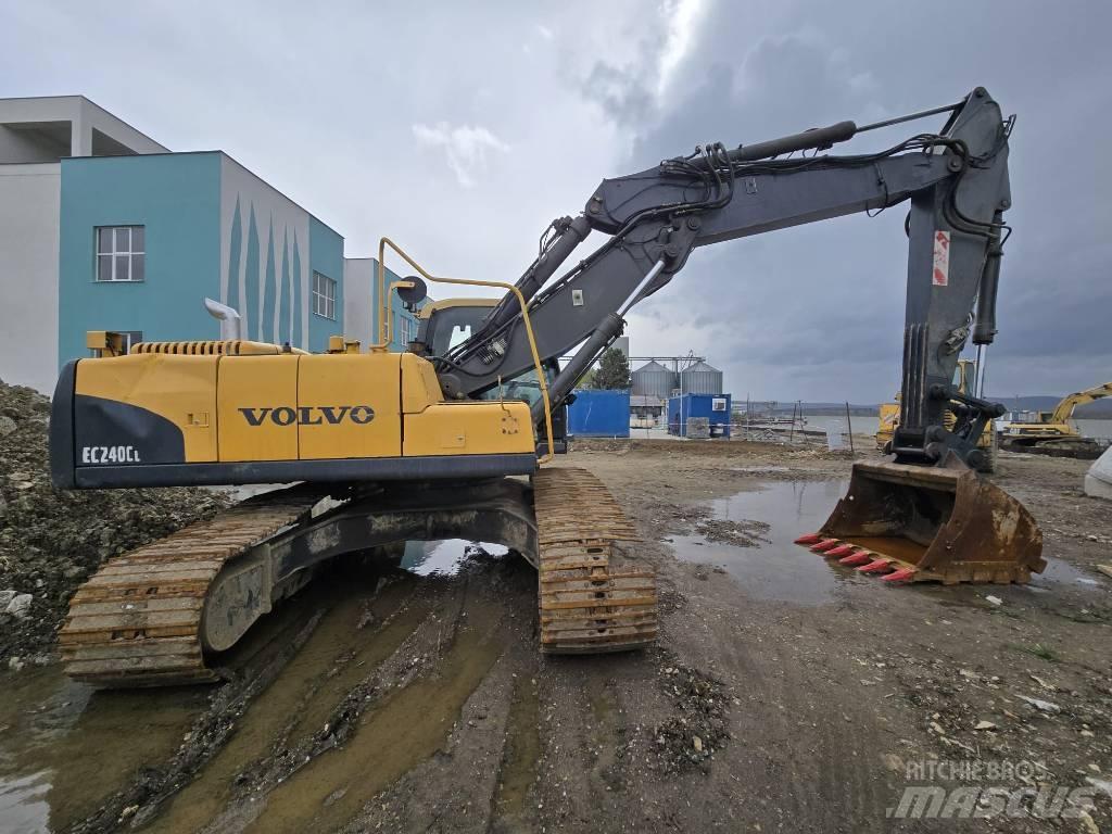 Volvo EC 240 C Bandgrävare
