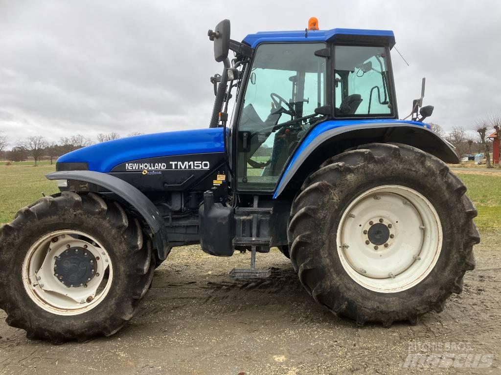 New Holland TM 150 Traktorer