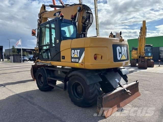 CAT M 313 D Hjulgrävare