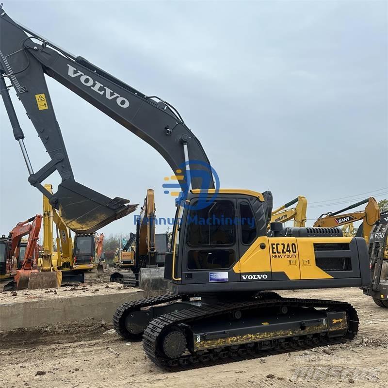 Volvo EC 240 Bandgrävare