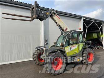 CLAAS SCORPION 7040 Redskapsbärare för lantbruk