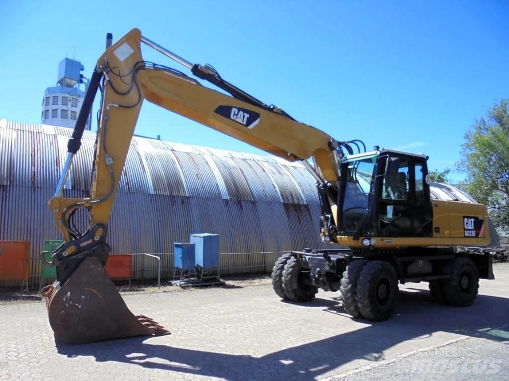 CAT M 322 D Hjulgrävare
