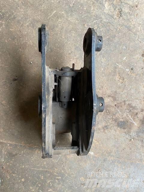  Harford Manual Hitch Redskapsfäste/ adaptrar