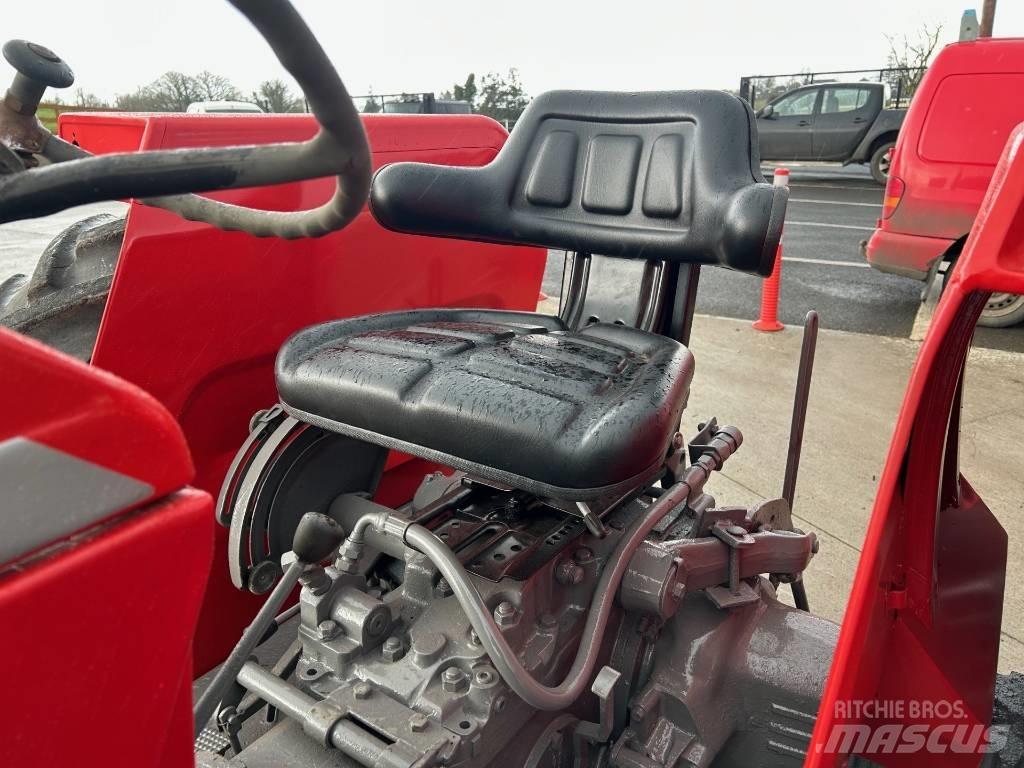 Massey Ferguson 165 Traktorer