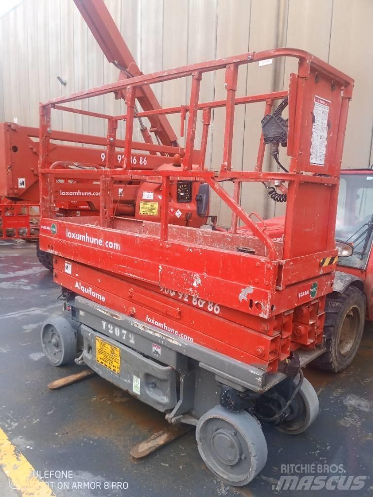 JLG 2030 ES Saxliftar