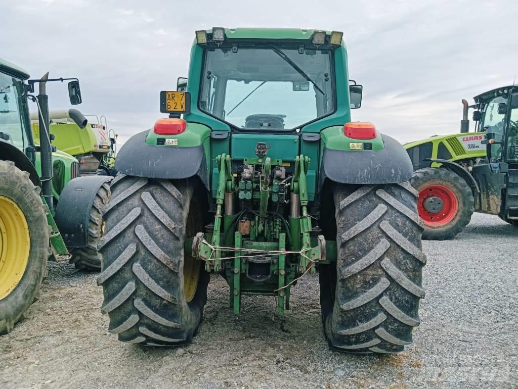 John Deere 6820 Traktorer