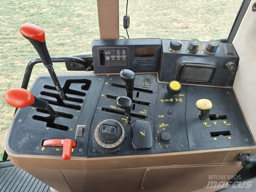 John Deere 6100 Traktorer