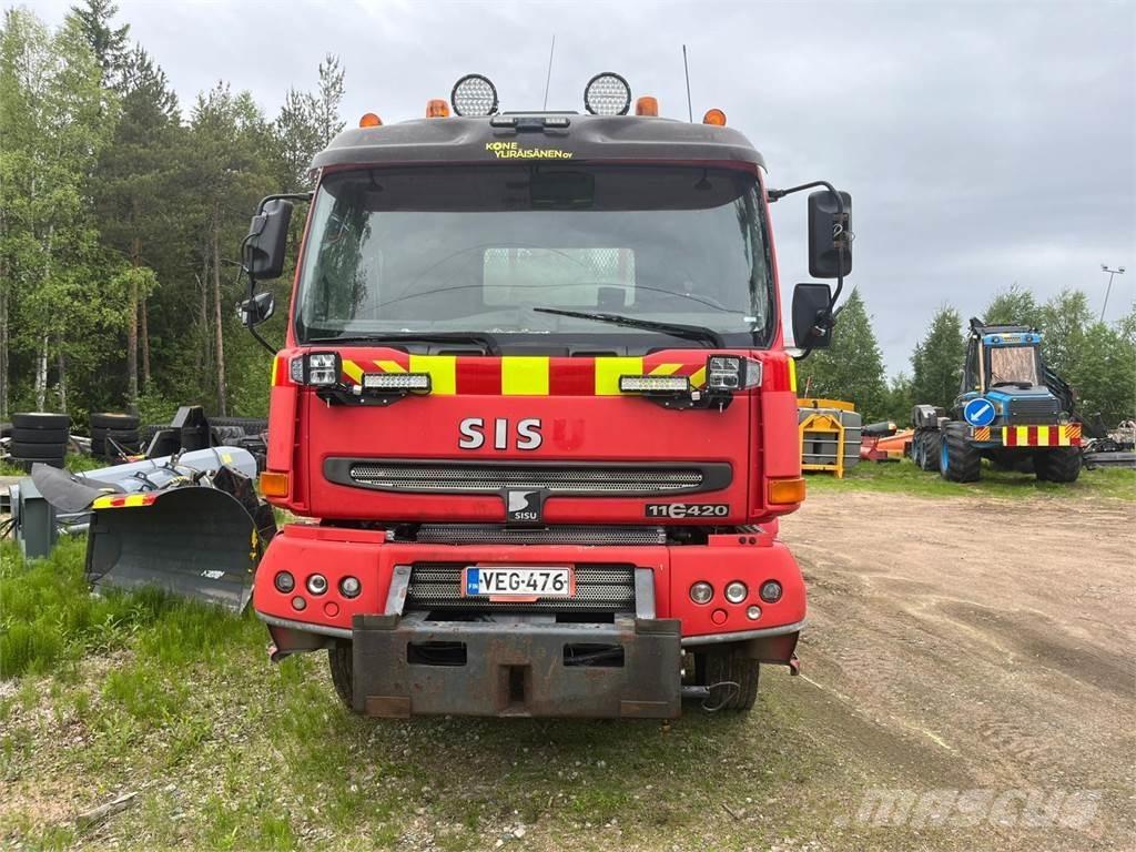 Sisu E11 420 Plogbilar