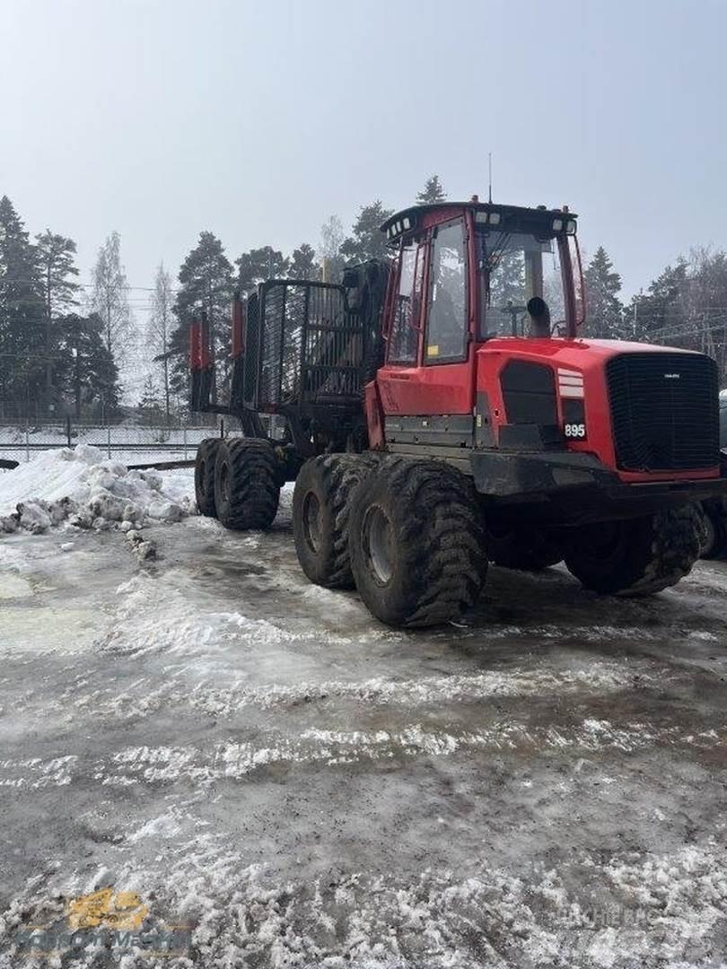 Komatsu 895 Skotare