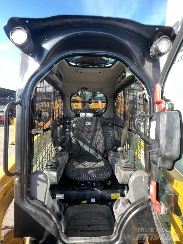 CAT 272D3 Kompaktlastare